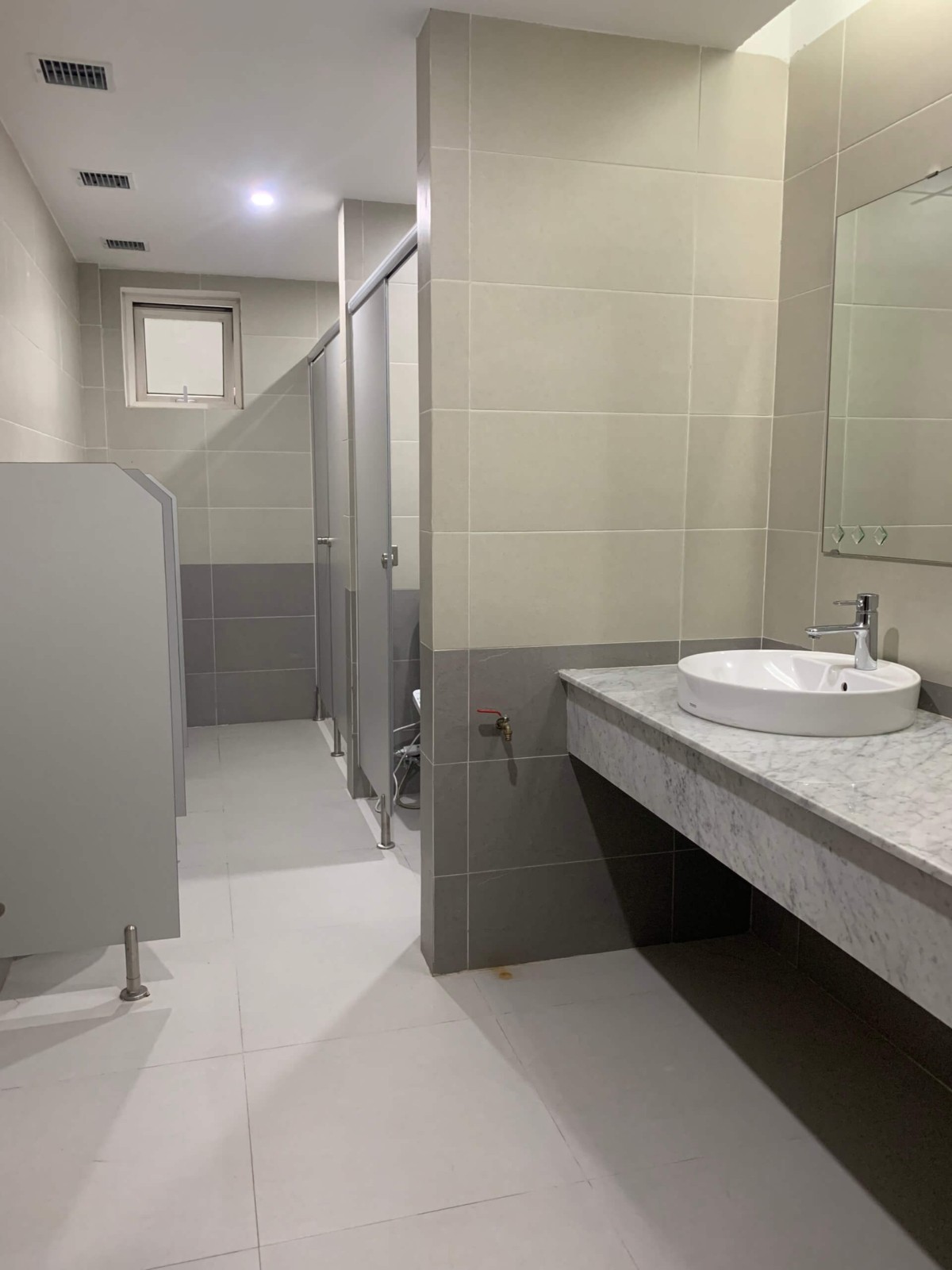 TÒA NHÀ CƯỜNG THỊNH