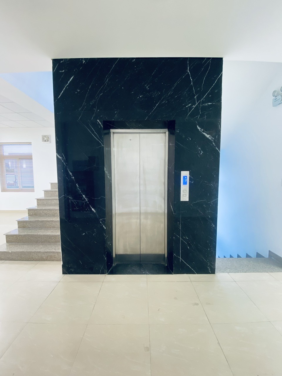 TÒA NHÀ  7 OFFICE