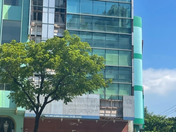 NHÀ NGUYÊN CĂN ĐƯỜNG NGUYỄN VĂN LINH