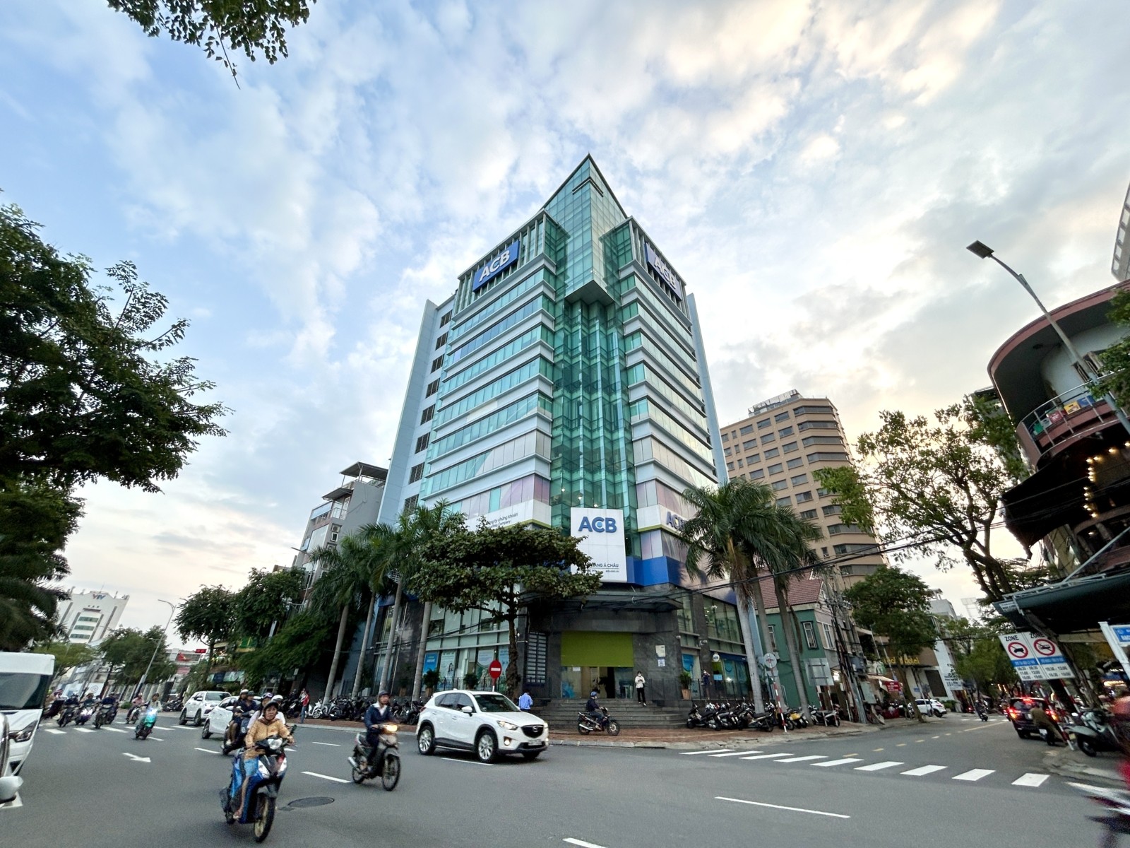 van-phong-cho-thue-quan-hai-chau-toa-nha-acb-moi