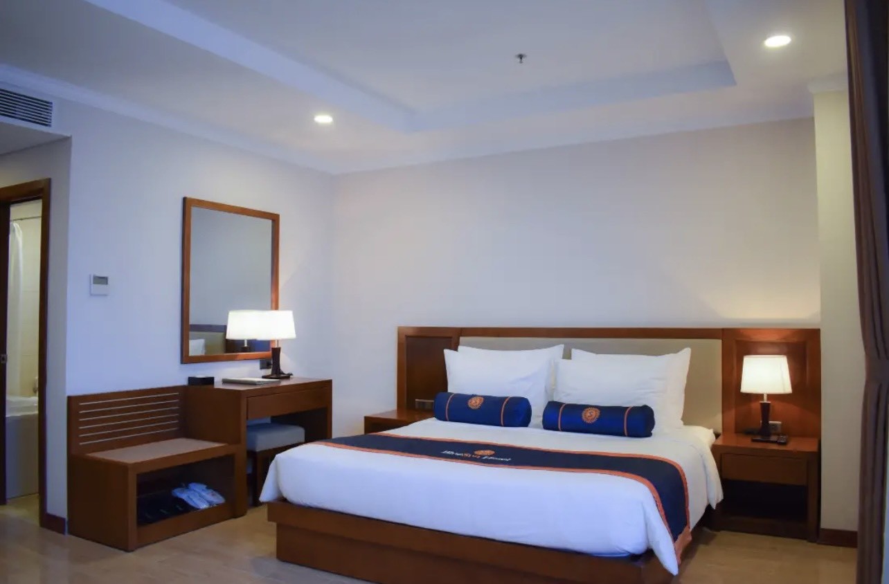 KHÁCH SẠN CHO THUÊ 4 SAO ĐƯỜNG VÕ NGUYÊN GIÁP
