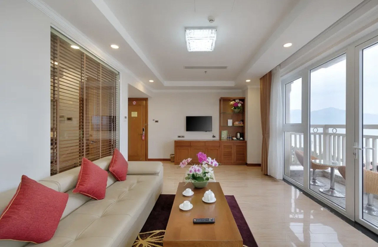 KHÁCH SẠN CHO THUÊ 4 SAO ĐƯỜNG VÕ NGUYÊN GIÁP
