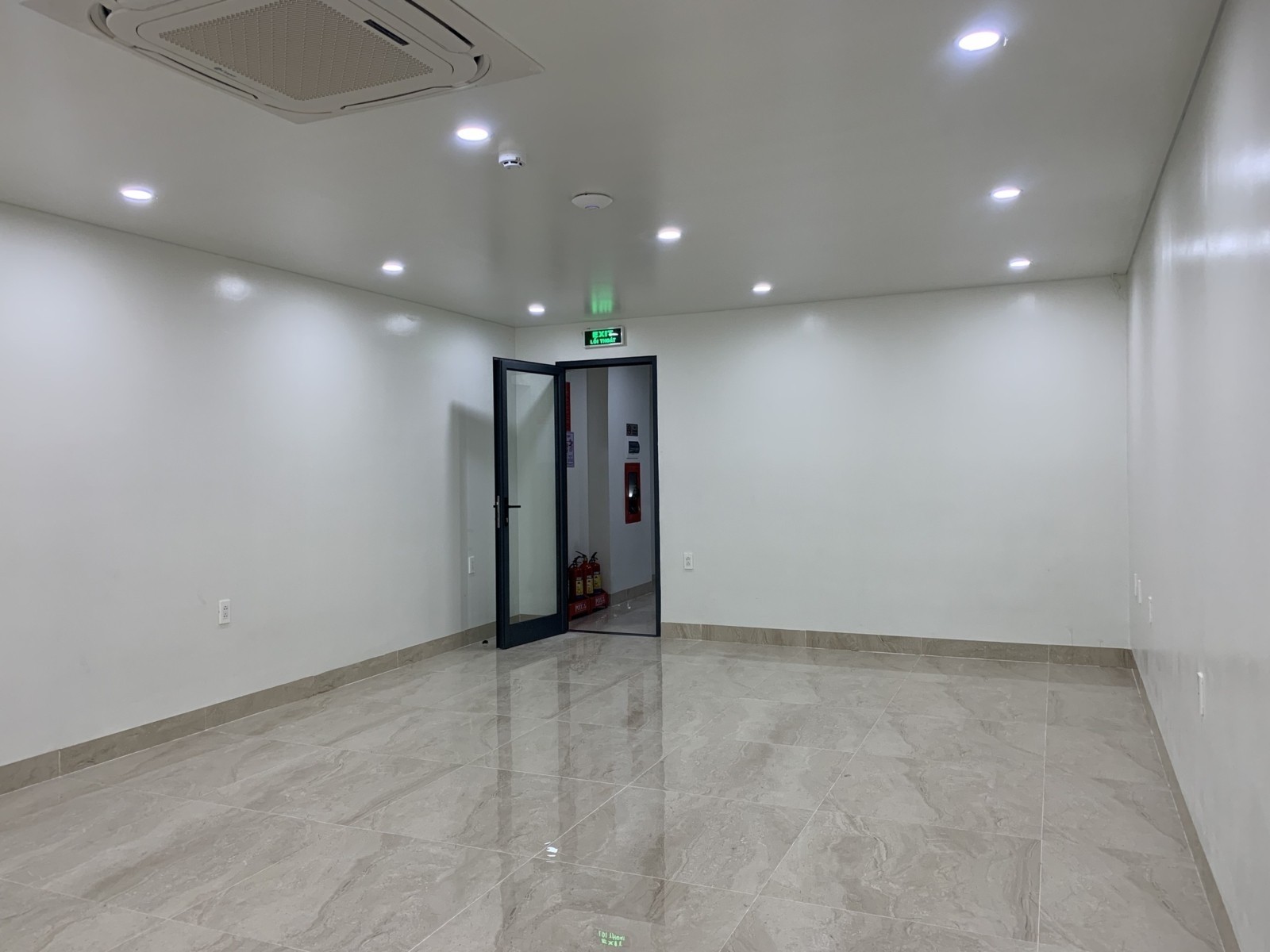 z3000143345421_5ce0297ad61ade7271c2a7750325e028 TÒA NHÀ HẢI TRẦN