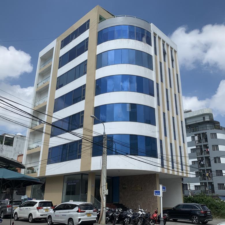Hình ảnh bên ngoài của toà nhà Quốc Bảo